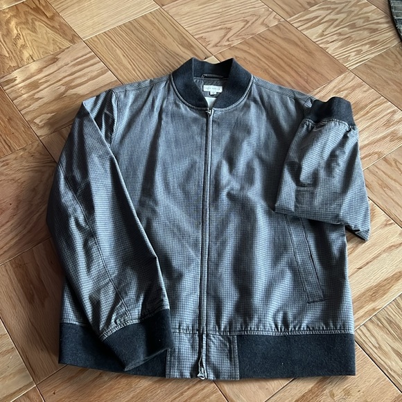 CLUB MONACO Gaston Checked Zip Bomber Jacket. Size M - Picture 3 of 3